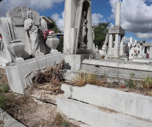 Olvidan a sus seres queridos en el Panteón Municipal de Reynosa