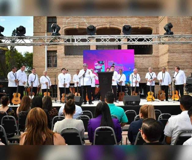 Celebran festival lleno de colores y bailables en Río Bravo