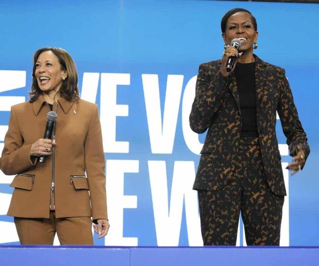 Michelle Obama apoya a Kamala Harris en mitin en Michigan