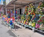 ´Reviven´ muertos ánimo por ventas a comerciantes en Mercado de la Flor