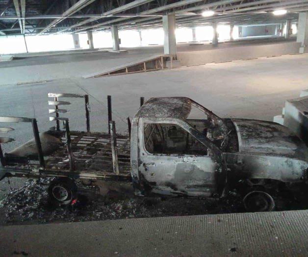 Hallan camioneta del Gobierno del Estado calcinada en Centro de Convenciones de Reynosa Hallan camioneta del Gobierno del Estado calcinada en Centro de Convenciones de Reynosa