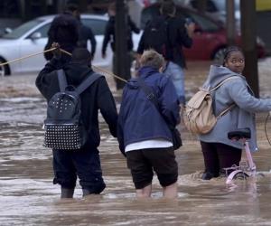 Al menos 64 muertos en devastadoras inundaciones en España