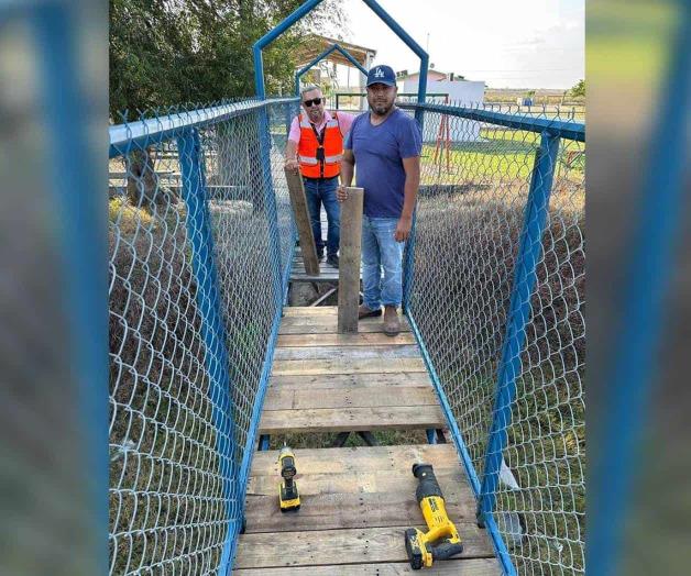 Rehabilita empresa un puente peatonal Rehabilita empresa un puente peatonal
