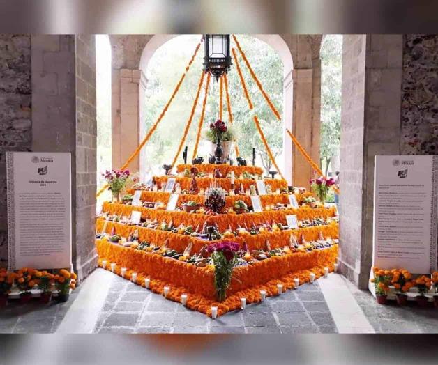 Claudia Sheinbaum comparte ofrenda de Día de Muertos en Palacio Nacional