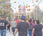 Reynosenses dan vida y festividad a panteones en el Día de los Fieles Difuntos