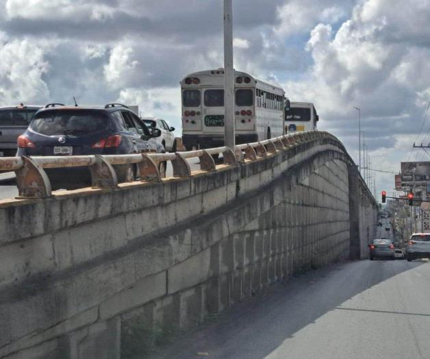 Usan Puente ´Broncos´ microbuses y tráileres en Reynosa Usan Puente ´Broncos´ microbuses y tráileres en Reynosa