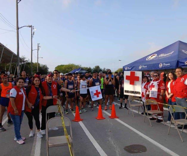 Responden ciudadanos a carrera