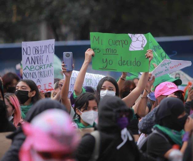 Bajará Morena despenalización del aborto