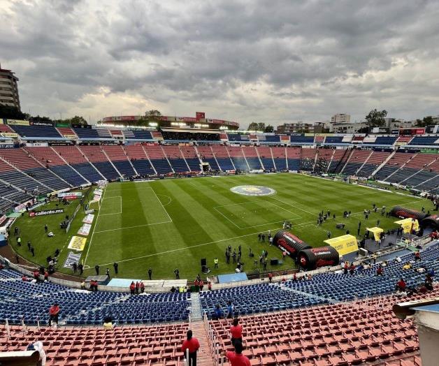 Retiro de sellos de suspensión en Estadio Ciudad de los Deportes Retiro de sellos de suspensión en Estadio Ciudad de los Deportes