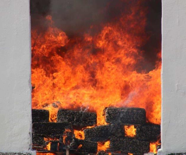 Incineran 326 kilos de drogas en NL Incineran 326 kilos de drogas en NL