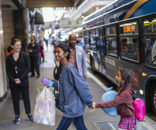 Responde la corte a Nueva York: No puede usar ley ‘antipobres’