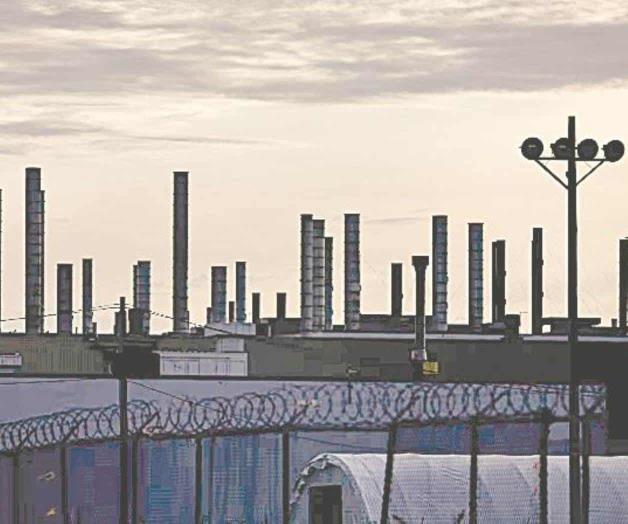 Enfrentan a despidos más de mil empleados Enfrentan a despidos más de mil empleados