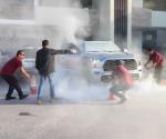 Se incendia camioneta en la que viajaba Noroña en Tamaulipas