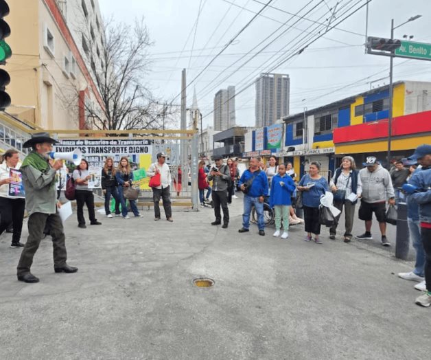 Protestan por tarifazo en Monterrey