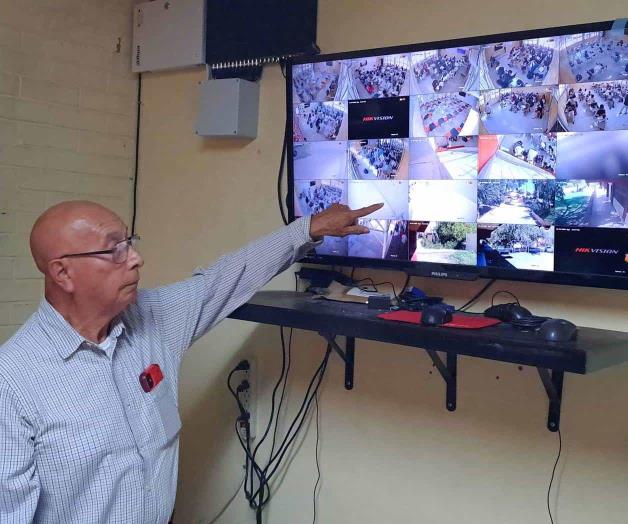 Hurtan botín valorado en 90 mil pesos: Mega atraco en escuela Hurtan botín valorado en 90 mil pesos: Mega atraco en escuela