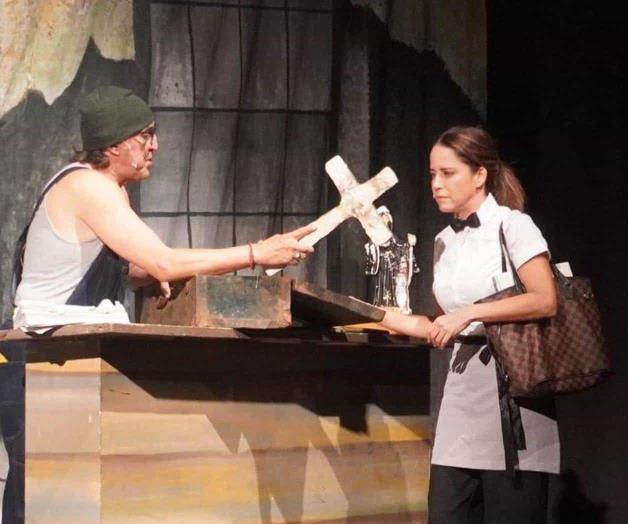 Ana Claudia Talanc&oacute;n y Tovar llegan con obra de terror a GDL