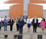 Rector entrega  equipamiento  en la zona sur