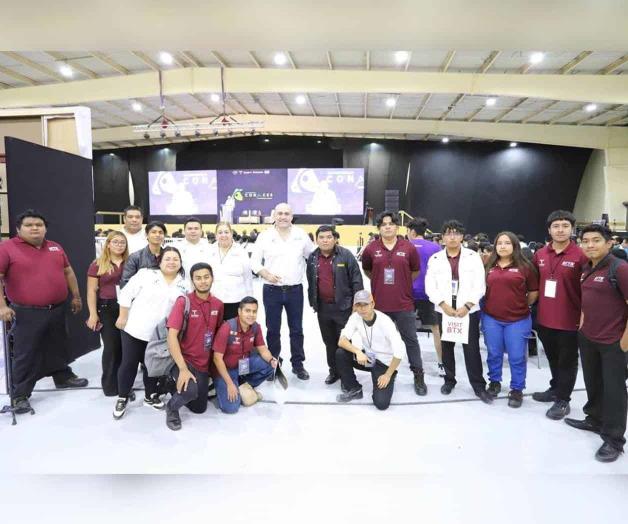 Asisten alumnos de la UTTN a Congreso de actividades espaciales Asisten alumnos de la UTTN a Congreso de actividades espaciales