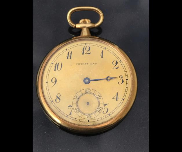 Subasta récord del reloj de oro vinculado al Titanic