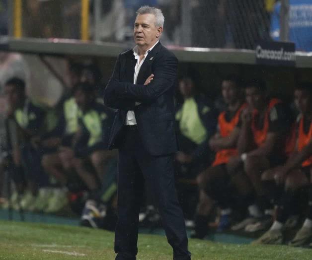 FIFA condena acto violento contra Javier Aguirre en partido de la Nations League FIFA condena acto violento contra Javier Aguirre en partido de la Nations League