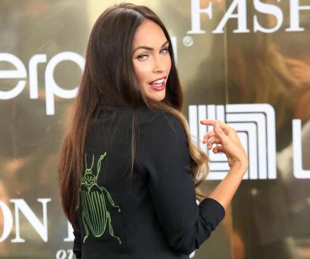 Presume Megan Fox su embarazo