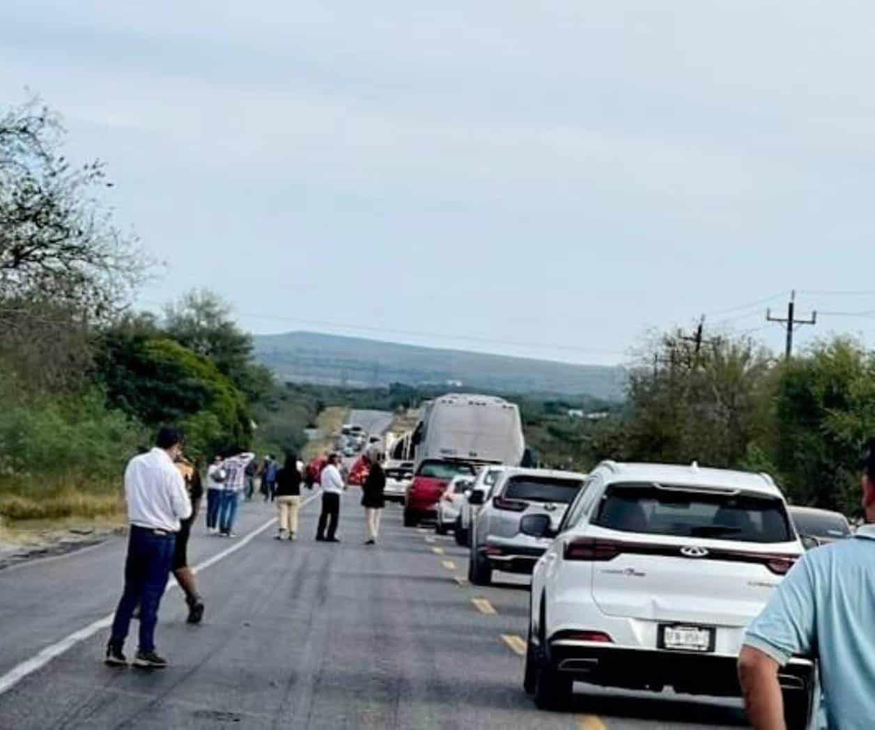 Enfrentamiento en San Fernando; 1 policía muerto y 3 pistoleros abatidos