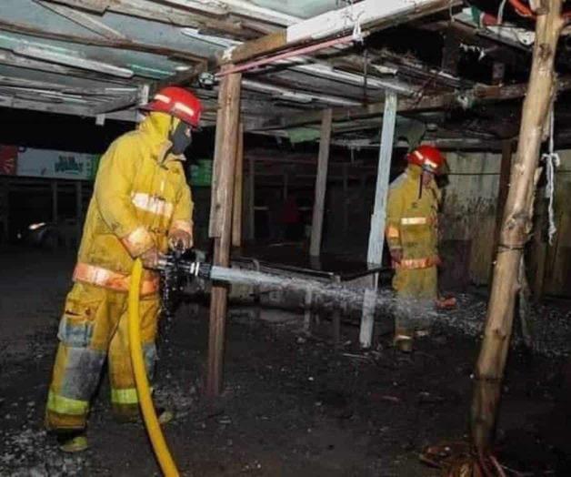 Investigan causas de incendio