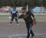 Torneo Interligas de softbol del IMSS: Le pegan Innombrables a Dodgers