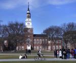 Nueva Hampshire: Acusan a universitarios por ahogamiento de estudiante