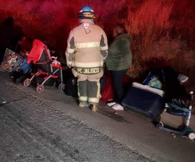 Choque entre autob&uacute;s y tr&aacute;iler deja 1 muerto y 45 heridos en Carretera Libre Zacatecas - Lagos de Moreno