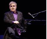 Pierde Elton John la visión en ojo derecho