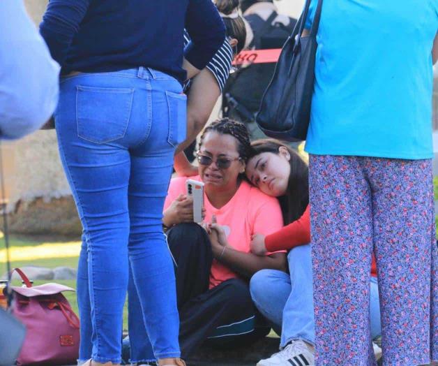 Reportan 10 heridos de bala: Masacran 6 en interior de bar