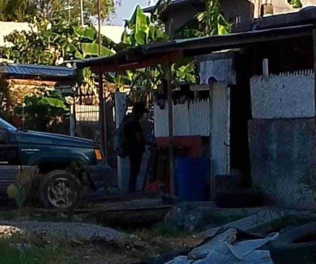 Vecinos lo logran ahuyentar: Captan tentativa de robo en vide Vecinos lo logran ahuyentar: Captan tentativa de robo en vide