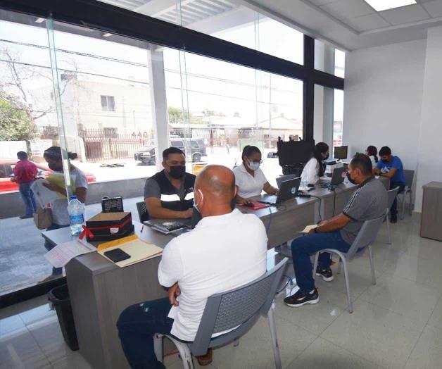 Aprovechan para legalizar sus vehículos con decreto federal en Reynosa Aprovechan para legalizar sus vehículos con decreto federal en Reynosa