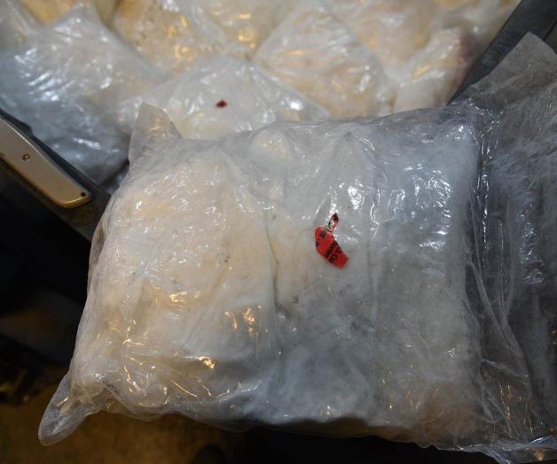 Confiscan 3.7 mdd en metanfetamina en Laredo