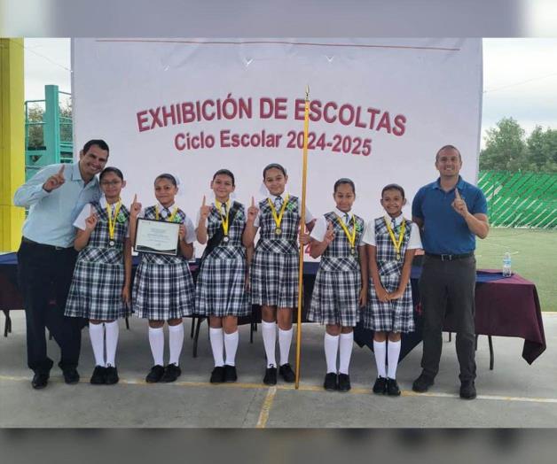 Brilla escolta del Colegio Mexicano en Concurso de Escoltas Escolares