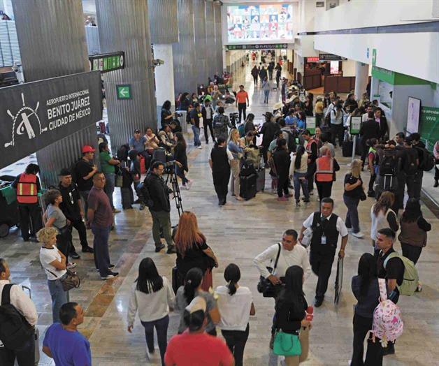 Sheinbaum solicita reunión con EU tras cancelación de rutas aéreas Sheinbaum solicita reunión con EU tras cancelación de rutas aéreas