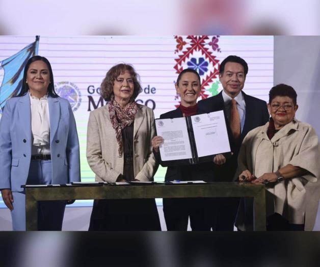 Sheinbaum firma decreto para creaci&oacute;n de la UR Castellanos