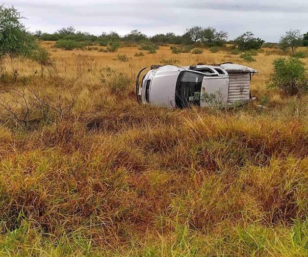 Vuelcan tampiqueños en vía a San Fernando