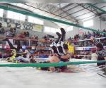 Se dieron con todo en función de lucha libre en Reynosa