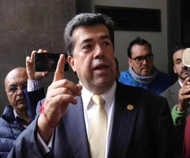 Iniciativa de Ley para Establecer Salario Mínimo a Trabajadores de Propinas Iniciativa de Ley para Establecer Salario Mínimo a Trabajadores de Propinas