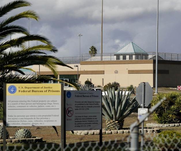 Cierran cárcel de mujeres en California