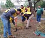 Limpian y pintan planteles educativos: Celebran Día Nacional de Servicio Comunitario