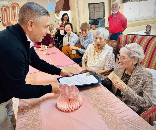 En su centenario de vida: Proclaman Día de Roberta Peña Flores en su honor En su centenario de vida: Proclaman Día de Roberta Peña Flores en su honor