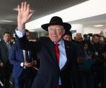 Asegura Ken Salazar no conocer a su relevo