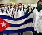 Advierten costos por importación de médicos cubanos