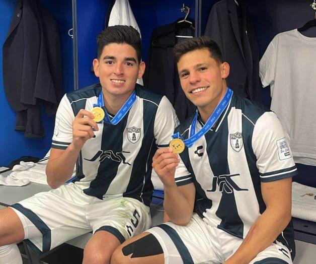 &iexcl;Con la frente en alto!