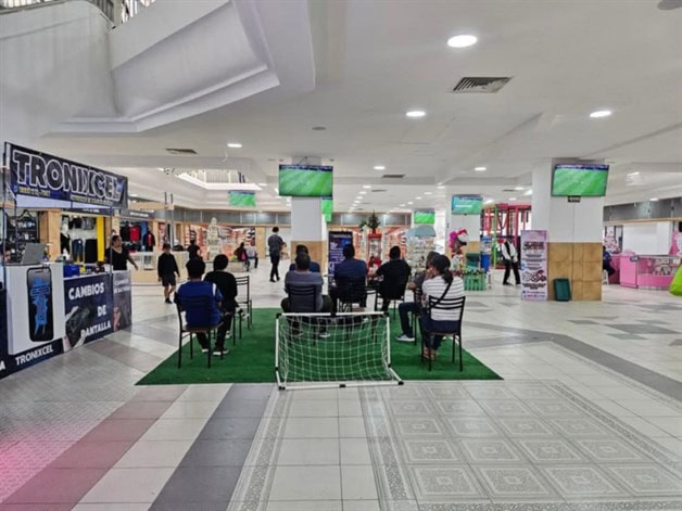 &iexcl;Con la frente en alto!