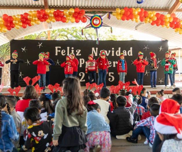 Llevan el Maratón de Lectura a estudiantes