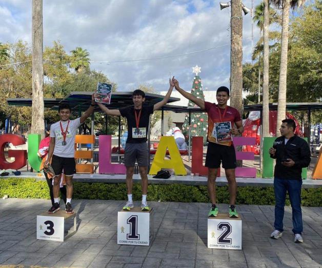 Un éxito Carrera Navideña de 5K Un éxito Carrera Navideña de 5K